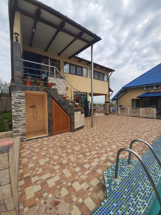 Lake View Hotel Sarichioi Exterior photo